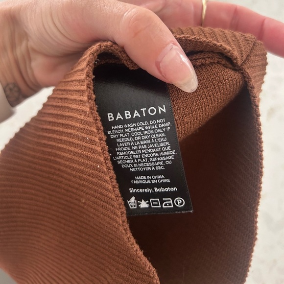 aritzia Babaton Racerback Tank Top ~ size XXS - Picture 5 of 5